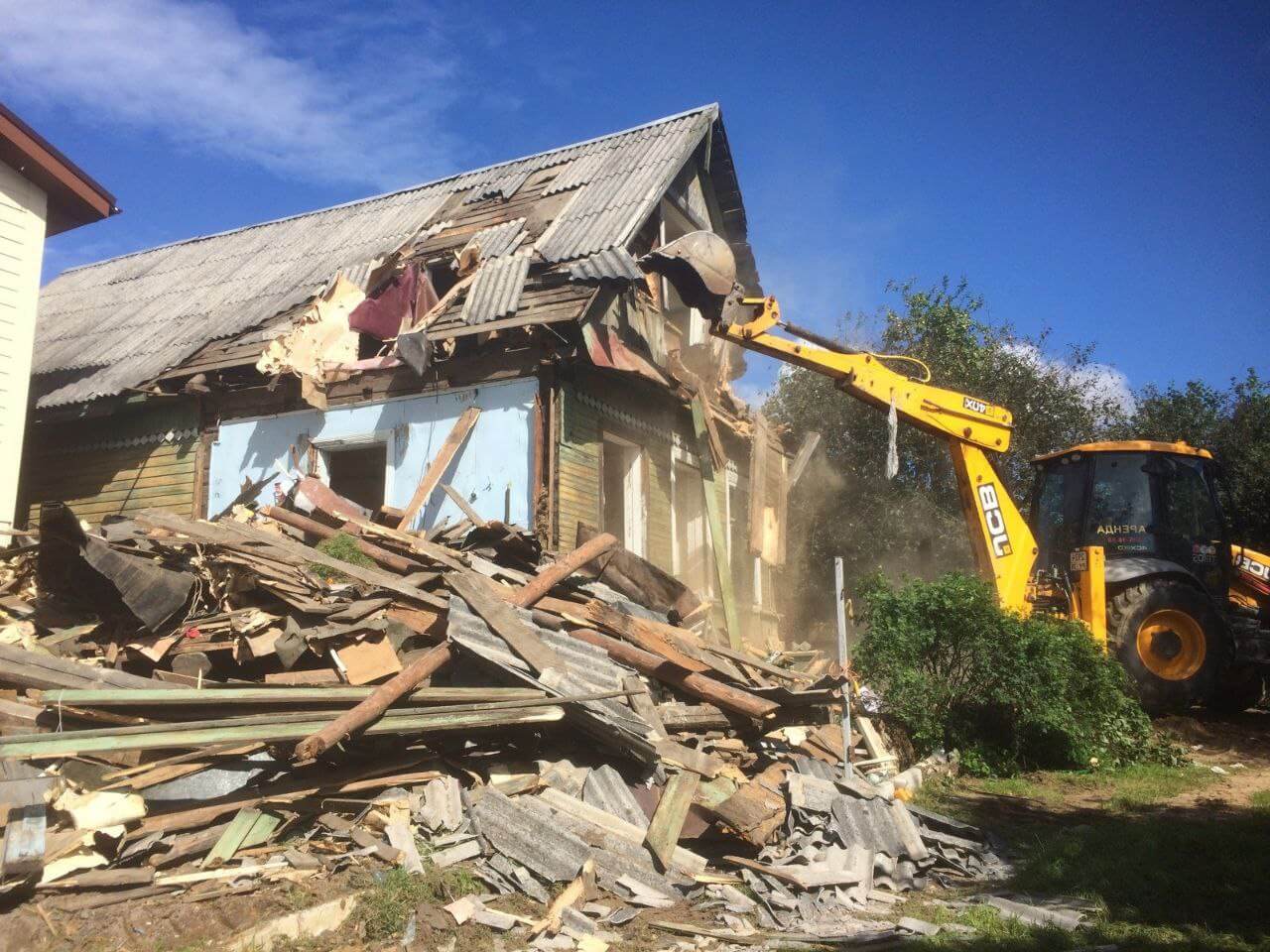Демонтаж домов